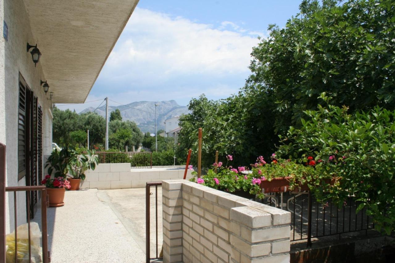 Apartments By The Sea Duce, Omis - 2731 Dugi Rat Ngoại thất bức ảnh