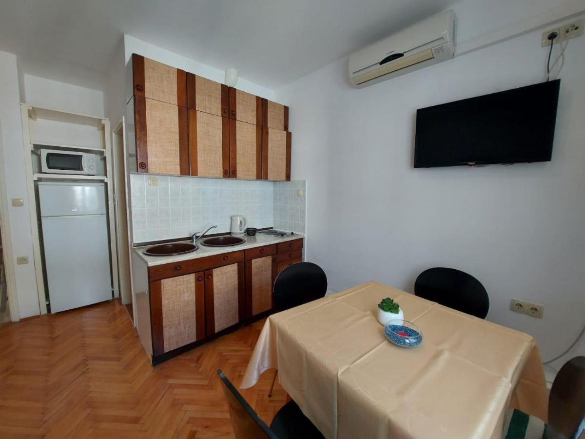 Apartments By The Sea Duce, Omis - 2731 Dugi Rat Ngoại thất bức ảnh